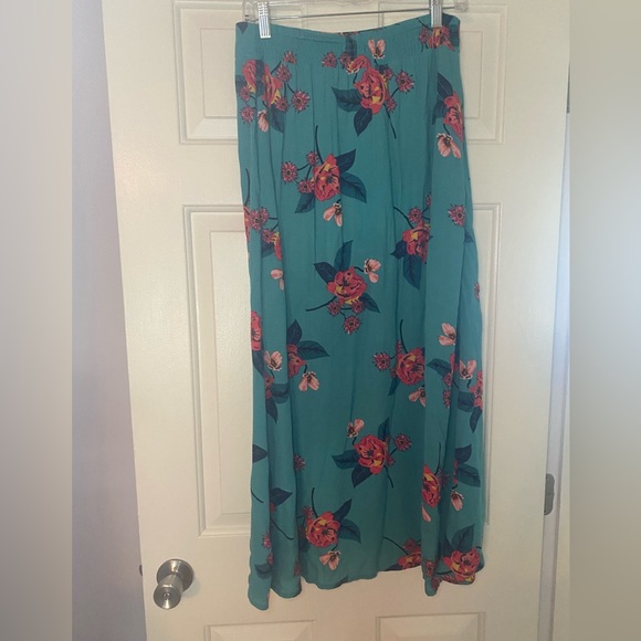 Express floral wrap maxi skirt - Picture 5 of 11